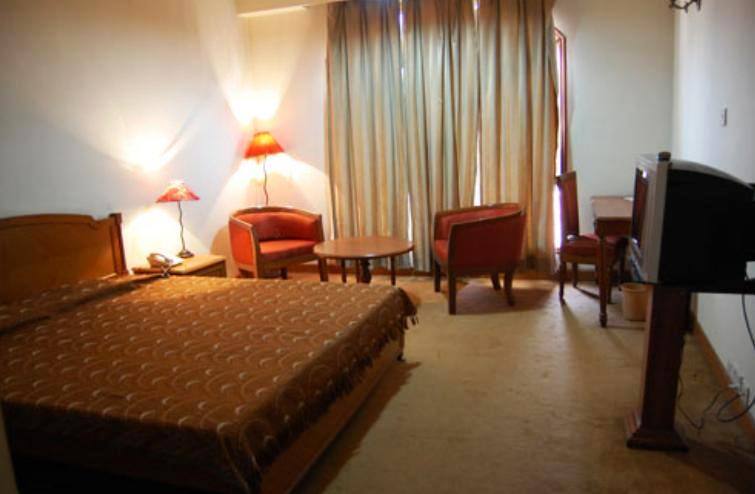 Hotel Sita Manor (Wi Fi Complimentary), Gwalior 5